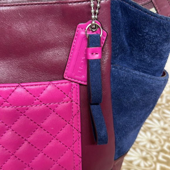 COACH 24693 Park Quilted Color Block CARRIE Leather Pink Blue Suede Purse - Picture 4 of 12
